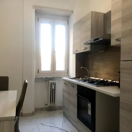 Apartment Casa Martina Pronta Per Te, Con Due Stanze Da Letto! Turin