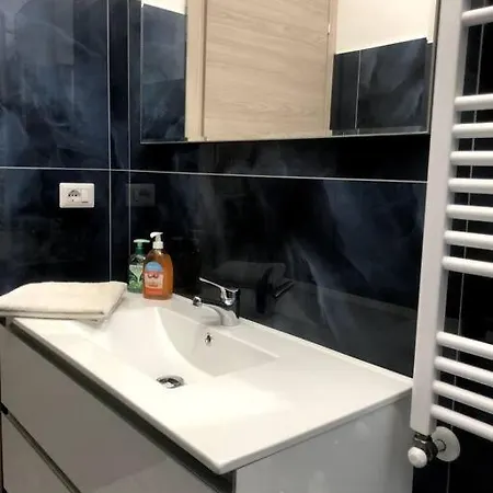 Apartment Casa Martina Pronta Per Te, Con Due Stanze Da Letto! Turin