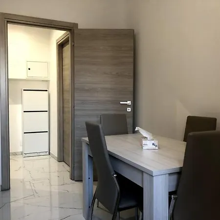 Apartment Casa Martina Pronta Per Te, Con Due Stanze Da Letto!